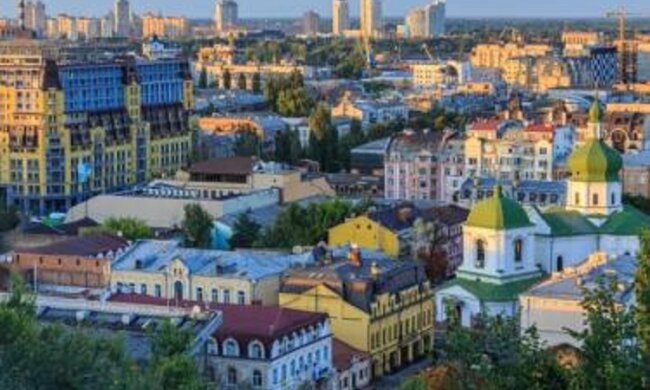 Через суд намагаються повернути місту приміщення в будинку-пам’ятці архітектури на Подолі