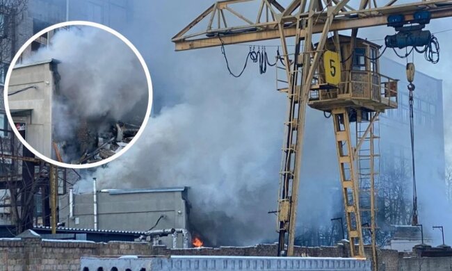 Шестеро людей під завалами, їх чути: з’явилися перші фото і відео наслідків вибуху у Києві