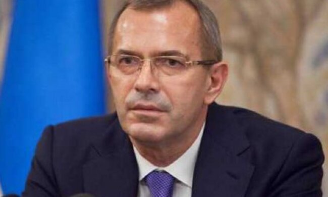 ГПУ затримає Клюєва у разі повернення до України