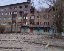 «Бавовна» в Алчевську: прилетіло в гуртожиток окупантів
