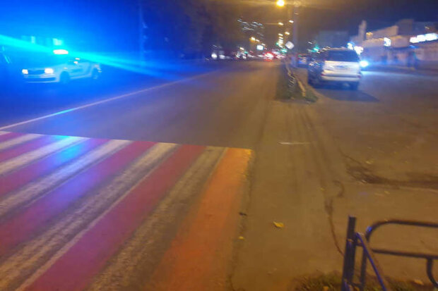 Під Києвом автомобіль збив дитину на переході і водій втік з місця ДТП