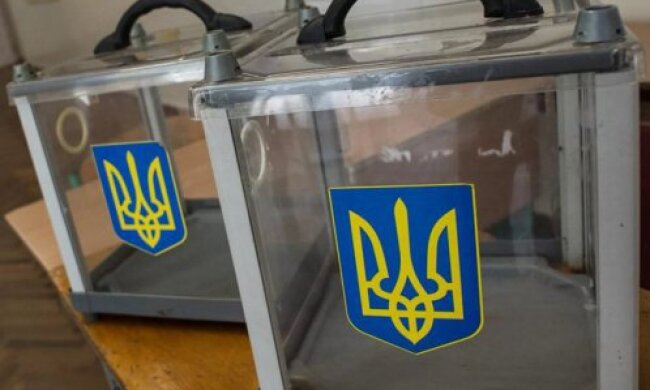 В мажоритарних округах балотується 161 кандидат-однофамілець