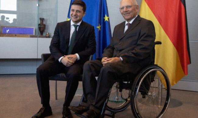 Говорили про полонених, Антикорупційний суд і недоторканість: Зеленський зустрівся із президентом Бундестагу