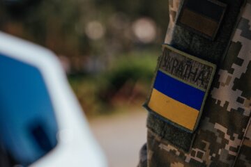 На Київщині зупинили чоловіків, що везли велику партію наркотиків до столиці
