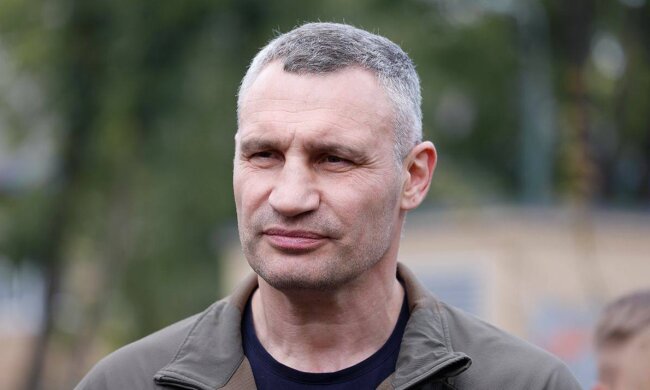 Київ готується до найскладнішої зими: Кличко заявив про майже 50% готовності тепломереж