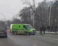 У Києві сталась масштабна аварія за участю автомобілів інкасаторів (відео)