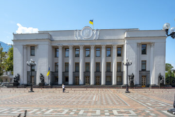 Чи чекати на нового мера в жовтні? Рада не визначилась з датою місцевих виборів