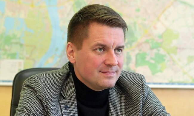 Посадовця КМДА по житлово-комунальній інфраструктурі взяли під цілодобовий домашній арешт