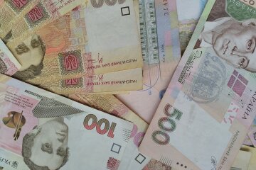 Пенсіонерка з Києва відсудила у АТБ 76 тисяч гривень