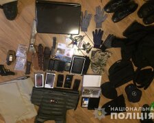 Поліція затримала озброєну банду, яка грабувала будинки на Київщині