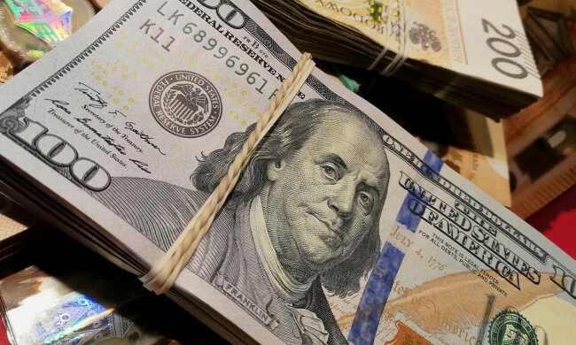 У Києві засуджено шахрая-міняйла, який обманув киян на понад $70 000