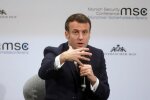 Макрон раптово видав “базу” про мирні переговори: “Не дозволимо стати заручником”
