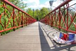 З Мосту закоханих у Маріїнському парку зняли замочки (фото)
