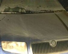 У Києві обстріляли та підпалили машину