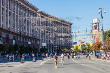 Завтра ввечері перекриють Хрещатик