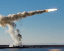 “Калібрів” не буде: у Криму знищили потяг із крилатими ракетами
