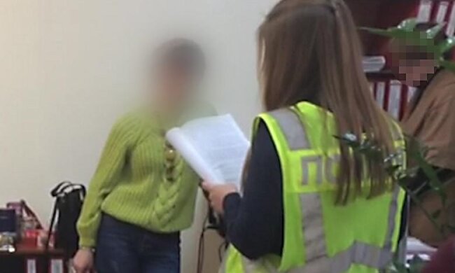 Керівницю Київського молодіжного центру затримали на розкраданні бюджетних коштів