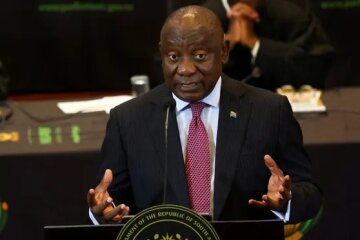 Дали задню: у президента ПАР заявили, що країна не виходить з Міжнародного кримінального суду