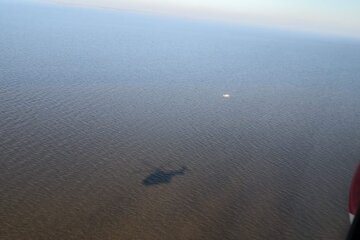 Тіло одного з рибалок, зниклих у Київському морі, знайшли у воді (відео)