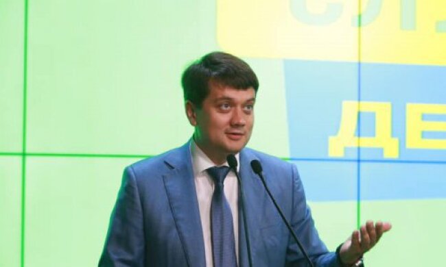 Політика стає закритим клубом для багатих і олігархічних структур — голова КВУ