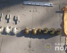Поліція Києва затримала військовослужбовця за продаж зброї.