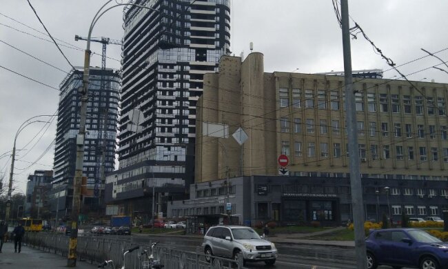 У справі про 8,5 мільйона збитків Довженко-центру судитимуть експосадовця ФДМУ