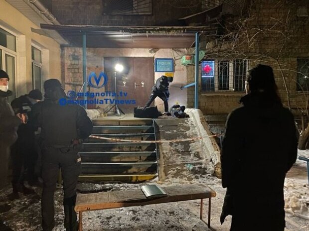 У Києві на порозі лікарні застрелився чоловік – ЗМІ
