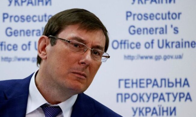 Під Луценком захиталося крісло