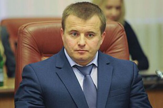 Печерський суд надав дозвіл на затримання ексміністра Демчишина