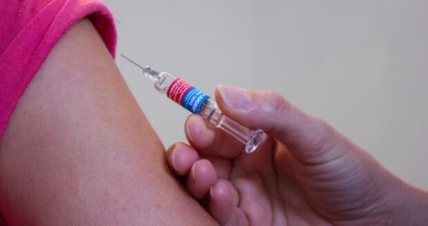 Ще в одному столичному ТРЦ відкрили пункт COVID-вакцинації