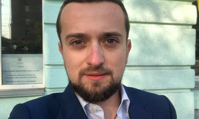 Працівник ОП заявив, що розсилав скачану з інтернету заяву Богдана