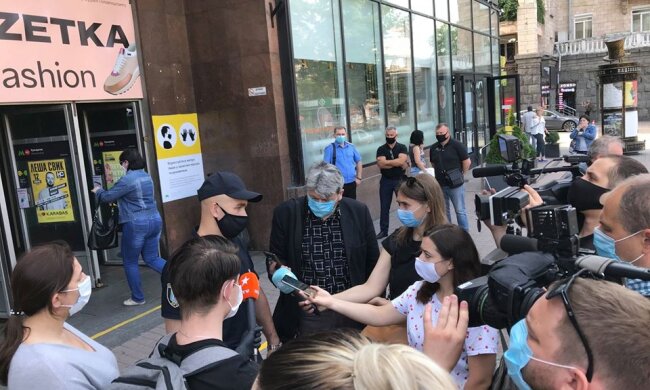 Людину, що спустилася в метро без маски, оштрафували на 17 тис.