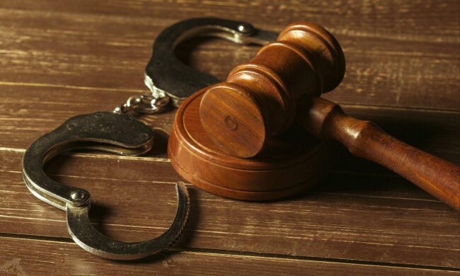 Розплата за розбій: двоє братів сядуть на 8 років за жорстокий напад біля метро «Лісова»