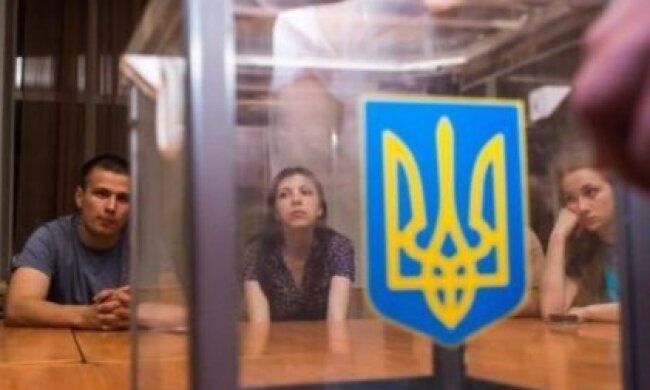 Зедепутатам у Києві юристи перераховували дивні внески