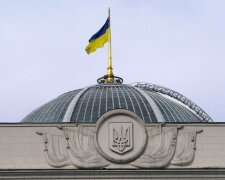 ЗМІ дізналися, коли з депутатів можуть зняти недоторканність