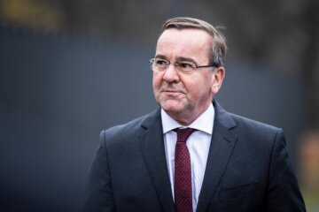 Міністр оборони Німеччини вважає прийнятними операції ЗСУ на території Росії