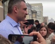 Лікувати хворих нікому: Кличко поскаржився на брак лікарів у Києві (відео)