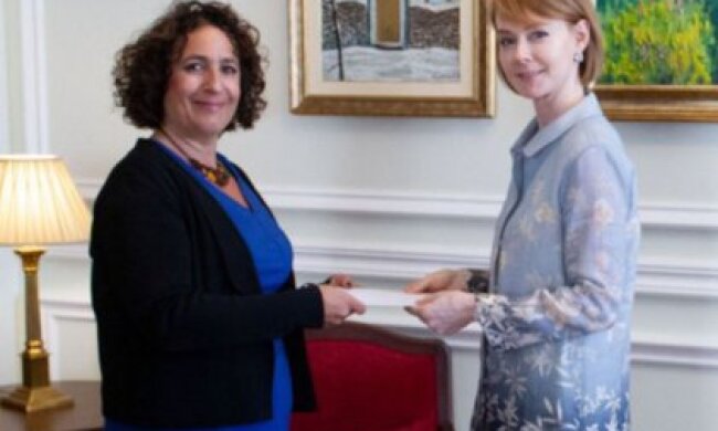 В Україні почала працювати новий посол Британії