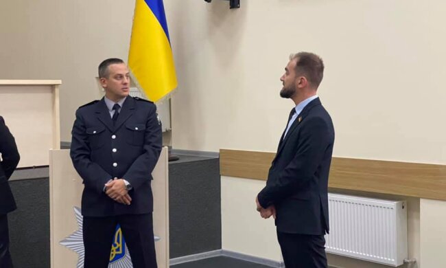 ВАКС заарештував помічника Слуги народу, який вимагав “плюшки” за закон (відео)