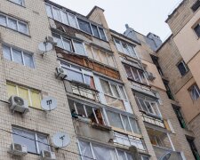 У Вишневому на Київщині без тимчасового захисту лишаються 10% вікон, які вибило ракетним ударом 2 січня