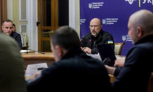 Відновлення Києва після атаки 20 січня: коли повернуть тепло та як розв'язують проблему зі світлом