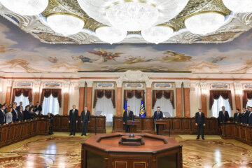 Верховний суд відхилив позови на захист каналів Тараса Козака