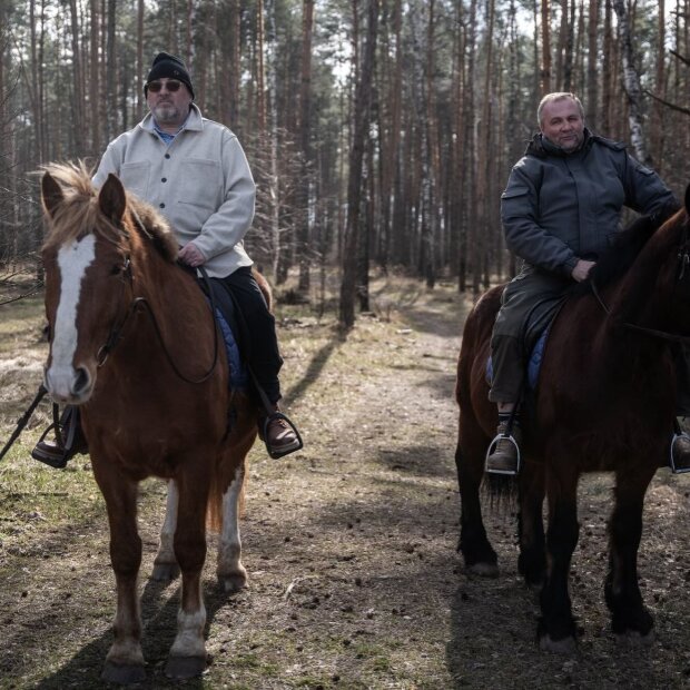 У реабілітації українських ветеранів допомагають коні з ранчо на Київщині
