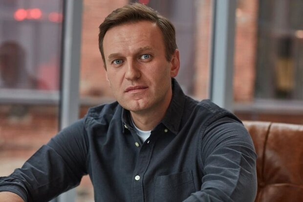 Навальний прийшов до тями і заговорив, – ЗМІ