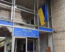 Над міськрадою Святогірська майорить український прапор