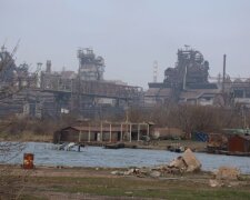 Війська РФ прорвалися на завод “Азовсталь” у Маріуполі, йдуть важкі бої, – ЗМІ