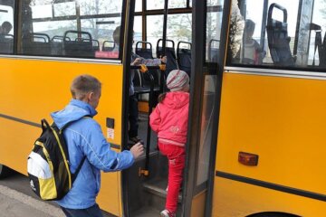 На період літніх канікул учні мають сплачувати проїзд у громадському транспорті в повному обсязі - КМДА