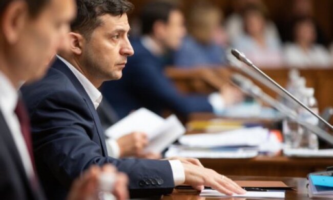 Зеленський розставив керівників в областях