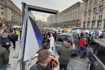 Стала відома особа винуватця жахливої ДТП на Майдані