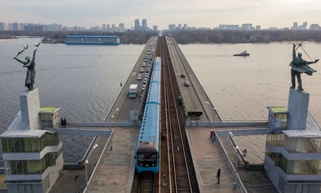 Як працюватиме метро та наземний транспорт Києва в разі агресії РФ: у КМДА озвучили мобілізаційний план